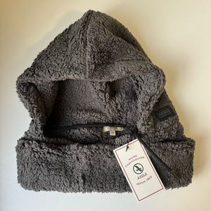 Aigle hoodie and neck warmer